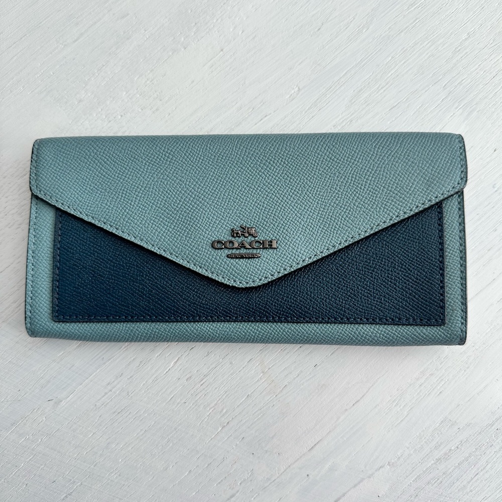 Envelope wallet.